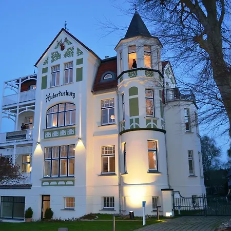Hubertusburg Hotel 4*