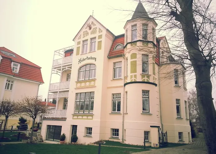 Hubertusburg 호텔 Ostseebad Kühlungsborn
